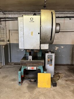 Excentrický lis ŠMERAL LEN 63 C - 7