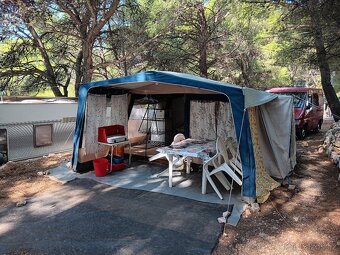 Prodám vybavené stany a karavany v Chorvatsku. - 7