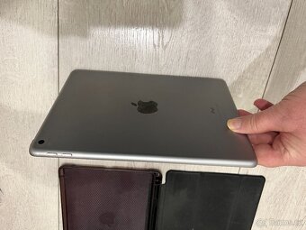 Apple Ipad 6 Generace - 7