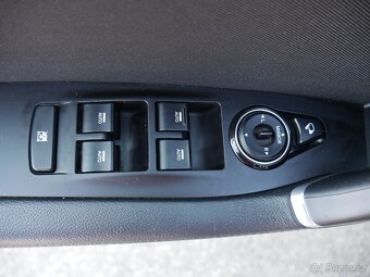 Hyundai I40 1.7 CRDi , 100 kW nafta, 2013 - 7