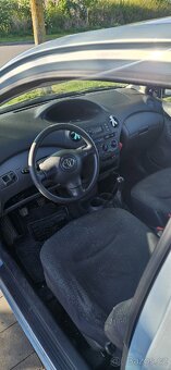Prodám Toyota Yaris 2004 - 7