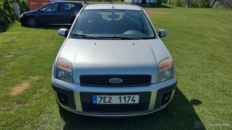 Jedna noha stačí - automat pro tělesně hendikepované řidiče - 7