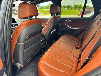 BMW X5 M50i - 7