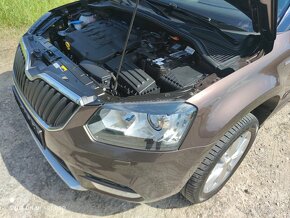 Škoda Yeti 2.0TDi 4x4 110KW Xenon LED automat Navi Mod 2018 - 7