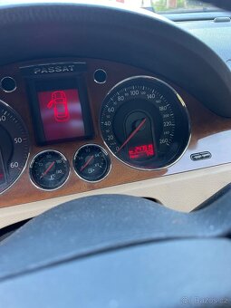 Volkswagen passat B6 2.0 TDI Highline - 7