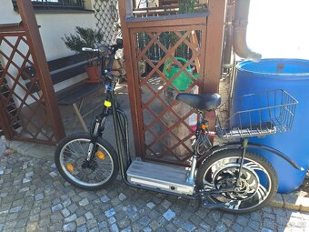 Koloběžka elektrická - Perut City 12Ah kola 20" - 7