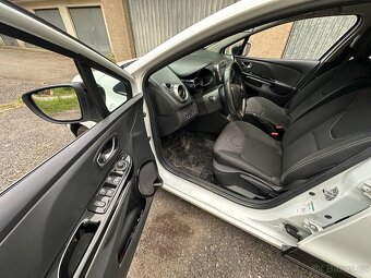Renault Clio iv 0.9Tce 66 kw plná výbava - 7