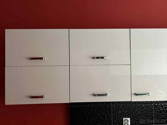 Kuchyňská linka se spotřebiči (kromě myčky) - 7