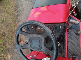 Zahradní traktor Countax C800HE - 7