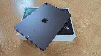 Apple iPad 11 512GB mod. A1934 WiFi + SIM + Apple klávesnice - 7