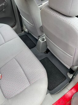 Kia Rio 1.5 benzín 2001 - 7