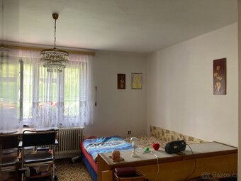 Rodinný dům se zahradou v Náchodě / 404 m2 / - 7