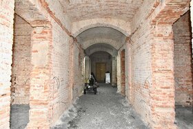 Rodinný dům (bývala budova soudu) v Lipové, okr. Děčín - 7