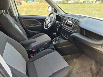 Prodám Fiat Dobló 1.3JTD 70KW MAXI - KLIMATIZACE - 7