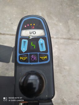 Elektrický invalidní vozík - 7