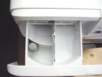 Úzká pračka INDESIT - 7