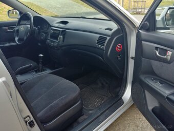 KIA Magentis 2.0 CRDI 103kw - 7