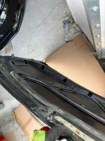 cerna stribrna seda kapota vw golf VI 6 predni haubna - 7