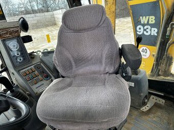 Traktorbagr Komatsu WB 93 R-5 - 7