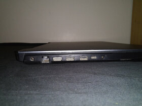 Prodám notebook Asus - 7