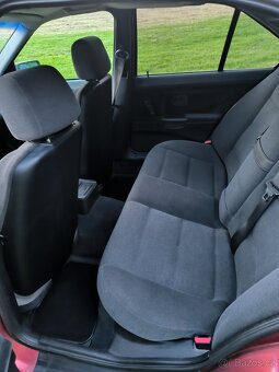 BMW 325 i sedan samon - 7