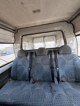 Ford transit 2.2 81 kW 6 míst rok výroby 2007 - 7