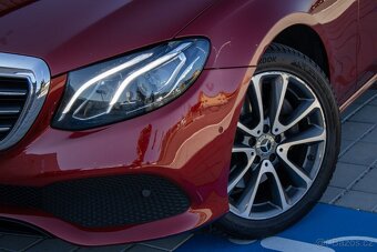 Mercedes-Benz E trieda Kombi 220 d 4MATIC A/T - 7