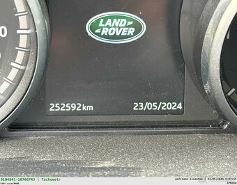 Land Rover Discovery 3.0 TDV6 HSE Luxury, LED, DPH - 7