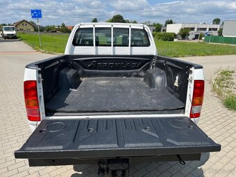 Toyota Hilux 2.5 TD naj: 69837 km - 7