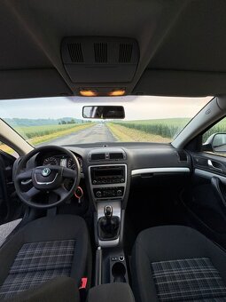 Octavia combi 2.0 TDI 81 kw - 7