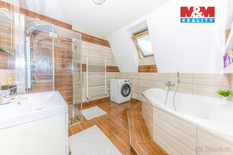 Prodej rodinného domu, 295 m², Praha, ul. Dobrošovská - 7