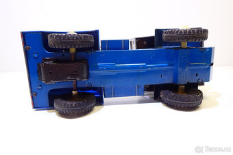 Jeřáb Mammut na setrvačník - Retro Hračky - 7