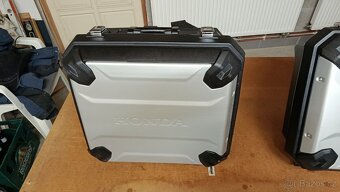 Originál kufry Afrika Twin 1000/2018 - 7