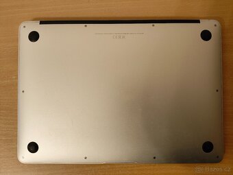 Apple MacBook Air A1466 – i5 | 8GB | 128GB - 7