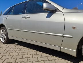 Lexus IS 200 2,0i V6 114 KW STK, AC, ŠÍBR - 7