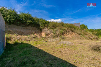 Prodej pozemku k bydlení, 614 m², Hlince - 7