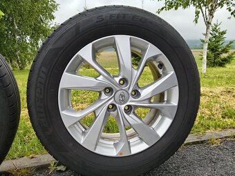 Originál ALU kola Hyundai Tucson R17 + letní pneu - 7
