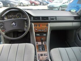 Mercedes-Benz Třídy E, 300CE AUTOMAT - 7