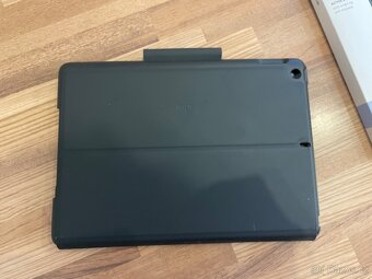 Apple IPad 9. generace + klávesnice LOGITECH + stylus FIXED - 7