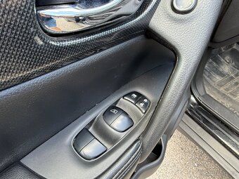 Nissan X-Trail 4x4 • 6/2015 • 96kw • Původ ČR • 1.majitel - 7