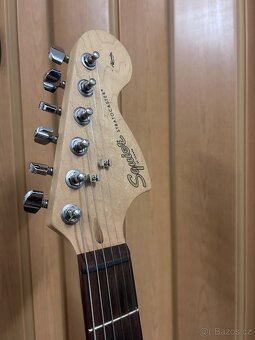 Kompletní set - Squier Stratocaster by Fender, combo Orange - 7