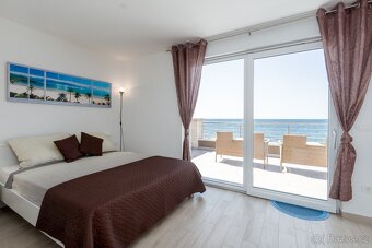 Umag,Istra,Chorvatsko - duplex villa primo u more a plaze - 7