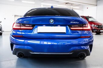 BMW 330 - 7