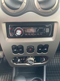 Dacia Sandero Stepway - 1.6MPI- TAŽNÉ - SERVIS - 7