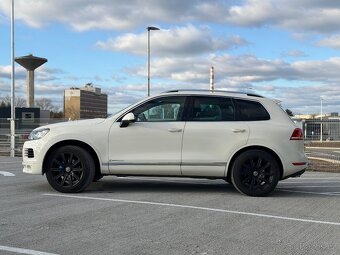 VW Touareg 3.0 TDi - 7