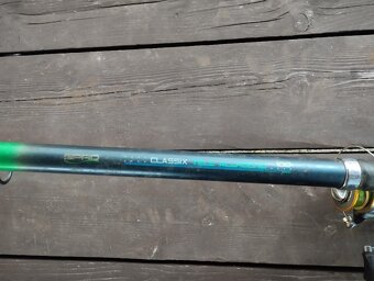 4x Rybářské pruty+navijáky. - 7