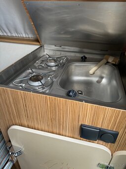 Raritní karavan KNAUS Schwalbennest 250D Moonlight - 7