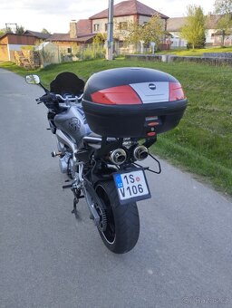 Yamaha FZ6 S r.v 2007, 51 000km, laděné výfuky, doplňky - 7