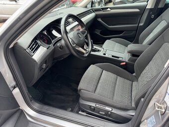 VW Passat B8 2.0 TDI 110kW DSG Tažné Kamera Matrix LED ACC - 7