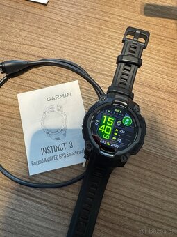 Garmin Instinct 3 - 45mm AMOLED - black/black band - 7